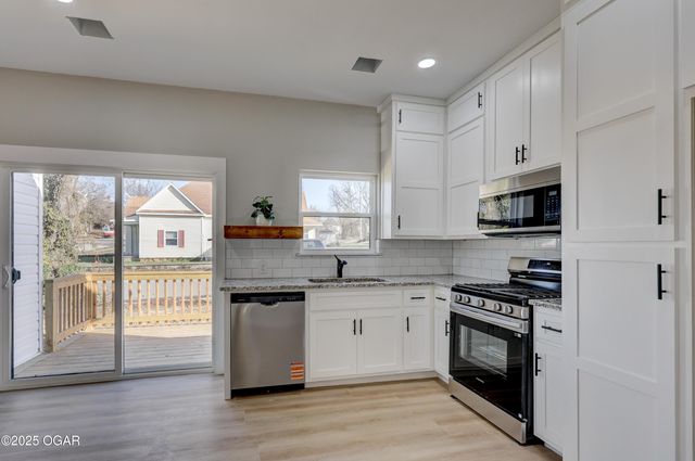 618 E 5th Street, Galena, KS 66739