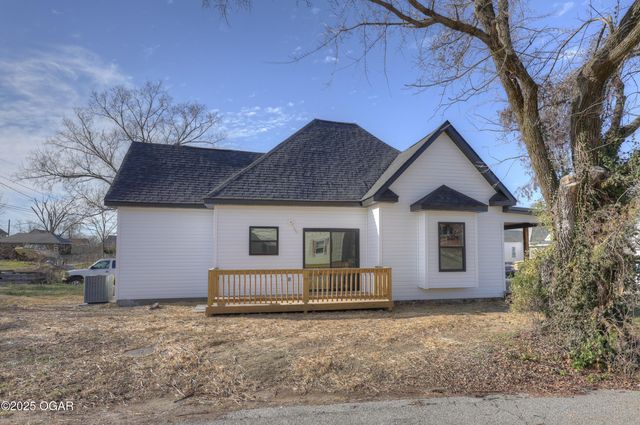 618 E 5th Street, Galena, KS 66739