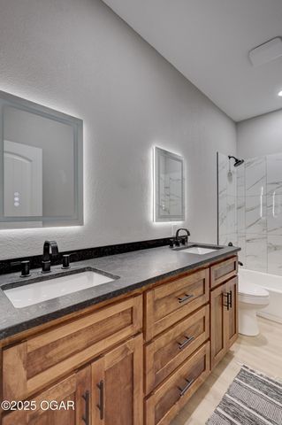 618 E 5th Street, Galena, KS 66739