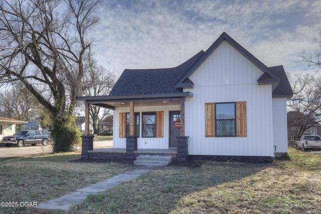 618 E 5th Street, Galena, KS 66739