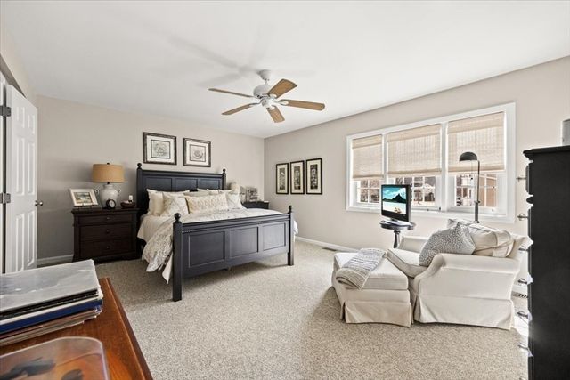 1316 Carriage Ln 1316, Taunton, MA 02780