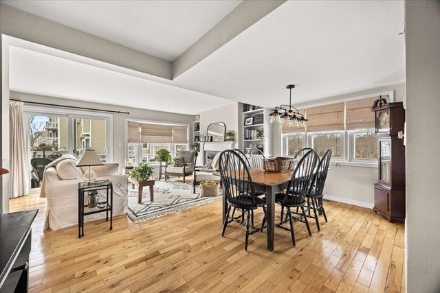 1316 Carriage Ln 1316, Taunton, MA 02780
