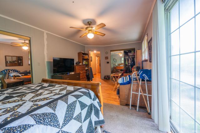 330 E 10th Street, Jonesboro, IN 46938