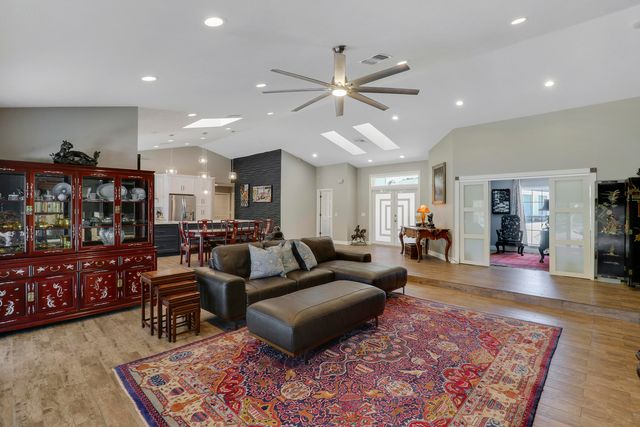 815 NE Stokes Terrace, Jensen Beach, FL 34957