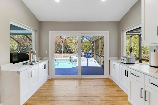 815 NE Stokes Terrace, Jensen Beach, FL 34957