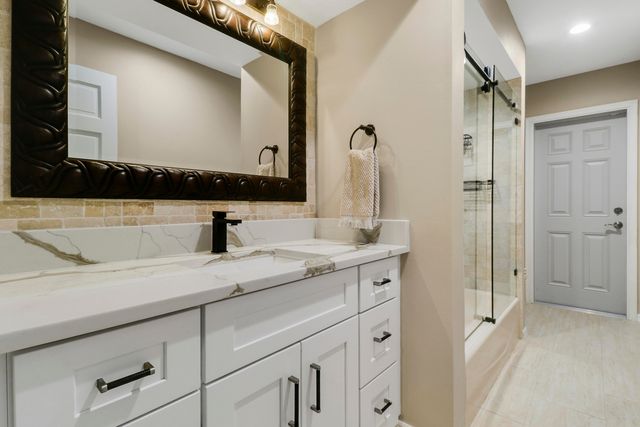 815 NE Stokes Terrace, Jensen Beach, FL 34957