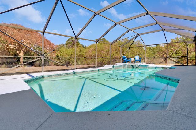 815 NE Stokes Terrace, Jensen Beach, FL 34957