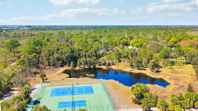 815 NE Stokes Terrace, Jensen Beach, FL 34957