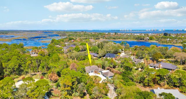 815 NE Stokes Terrace, Jensen Beach, FL 34957