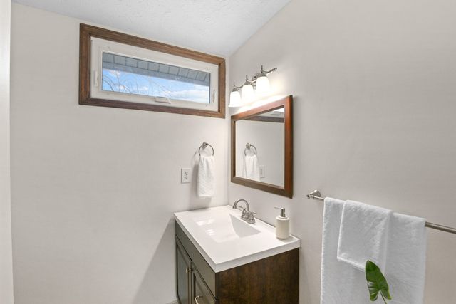 3148 Dale Hollow Drive, Lexington, KY 40515