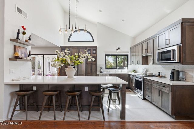 4029 E CHOLLA CANYON Drive, Phoenix, AZ 85044