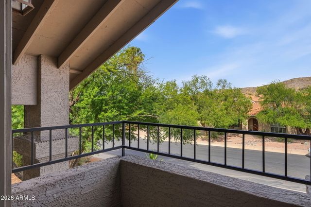 4029 E CHOLLA CANYON Drive, Phoenix, AZ 85044