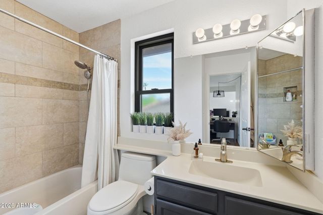 4029 E CHOLLA CANYON Drive, Phoenix, AZ 85044