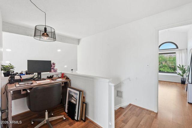 4029 E CHOLLA CANYON Drive, Phoenix, AZ 85044