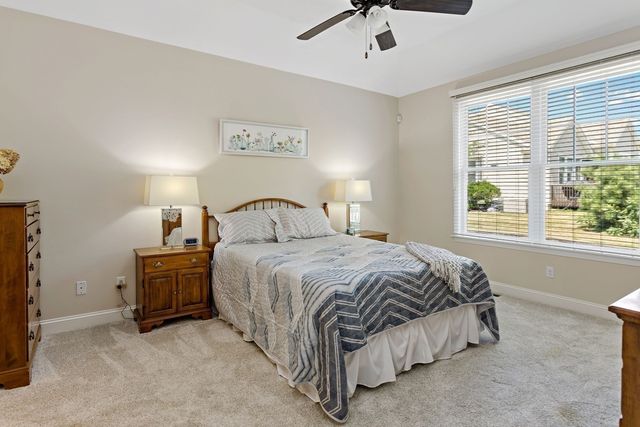 45 Grey Hawk Dr 578, Mashpee, MA 02649
