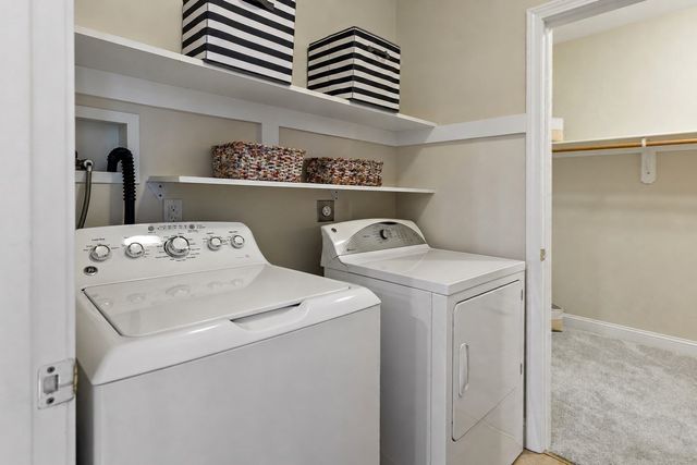 45 Grey Hawk Dr 578, Mashpee, MA 02649
