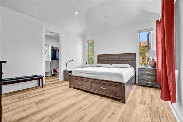 151 Winnett, Irvine, CA 92602