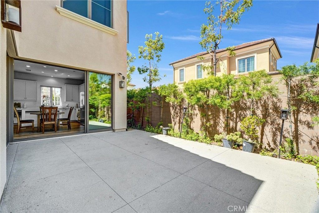 Image 30 of property listing at 151 Winnett, Irvine, CA 92602