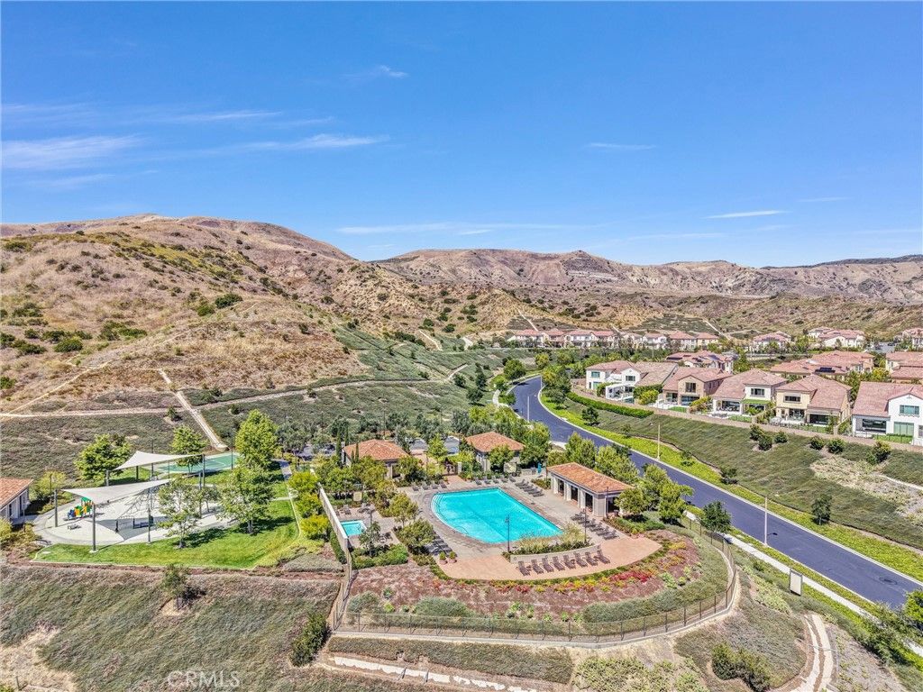 Image 44 of property listing at 151 Winnett, Irvine, CA 92602
