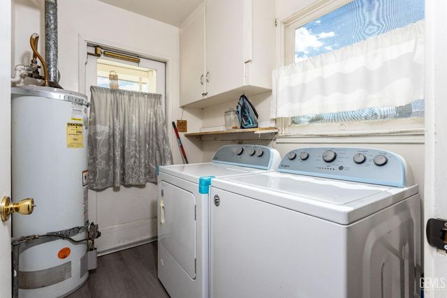 1100 Glade Street, Bakersfield, CA 93308