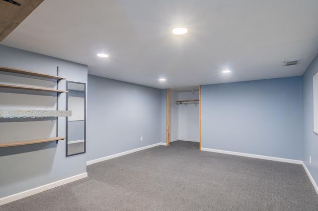 2321 Crest Road, Gary, IN 46408