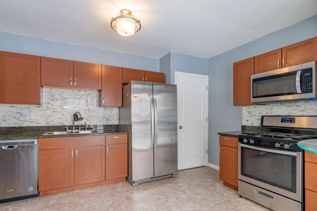 2321 Crest Road, Gary, IN 46408