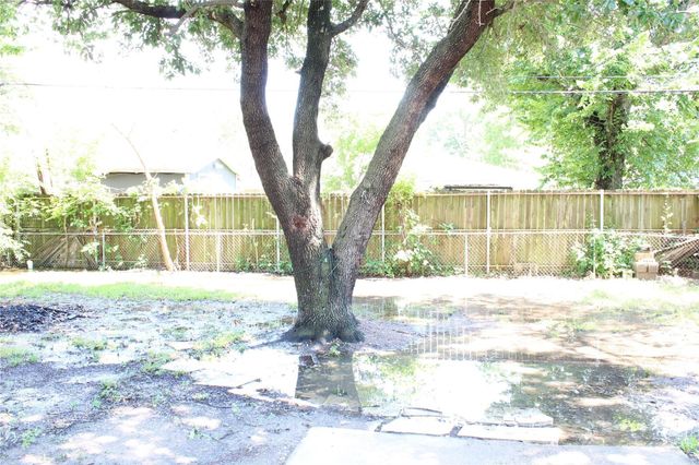 16934 Woodburn Drive, Houston, TX 77049