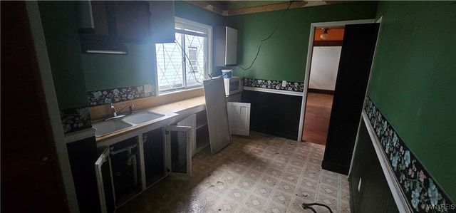 127 Maple Street, Jamestown, NY 14701