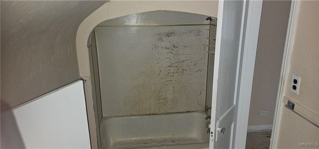 127 Maple Street, Jamestown, NY 14701