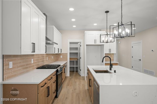 15145 E Alpine Circle, Palmer, AK 99645