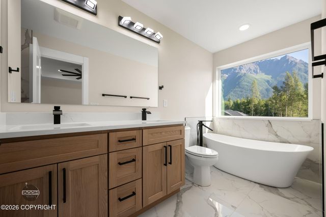 15145 E Alpine Circle, Palmer, AK 99645