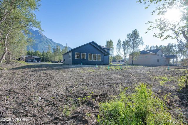 15145 E Alpine Circle, Palmer, AK 99645
