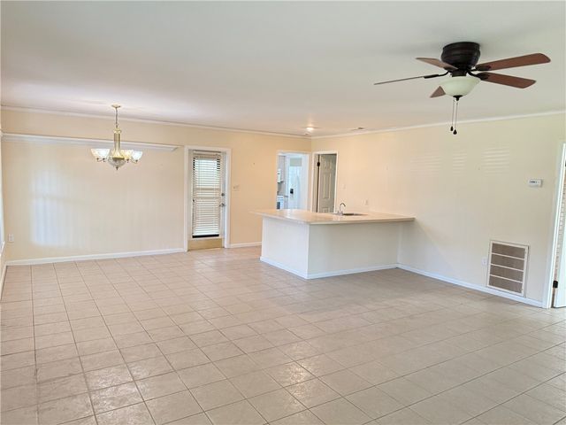 1620 5th Avenue, Vero Beach, FL 32960