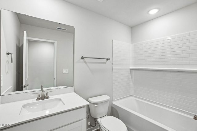 141 Gilded Eagle Avenue, Clayton, NC 27520