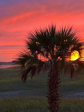 91 Mariners Cay Drive, Folly Beach, SC 29439