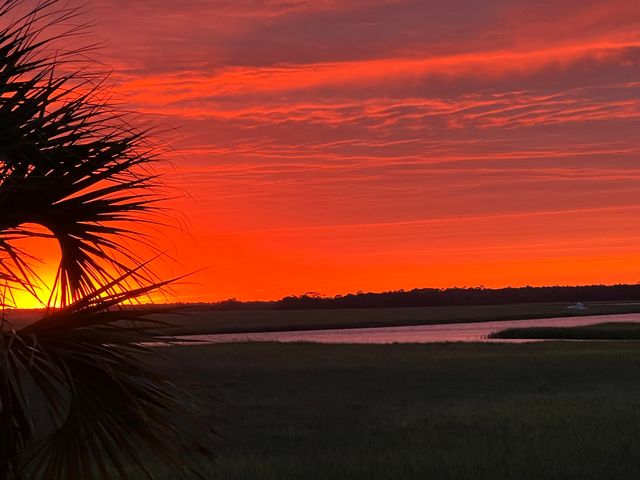 91 Mariners Cay Drive, Folly Beach, SC 29439