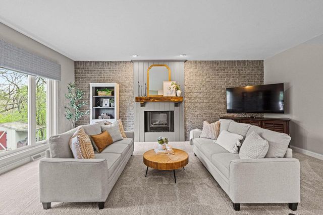 W326N4714 Buckhorn Drive, Nashotah, WI 53058