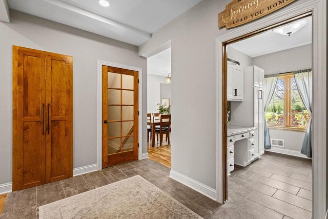 W326N4714 Buckhorn Drive, Nashotah, WI 53058