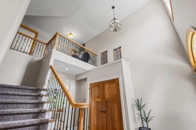 W326N4714 Buckhorn Drive, Nashotah, WI 53058