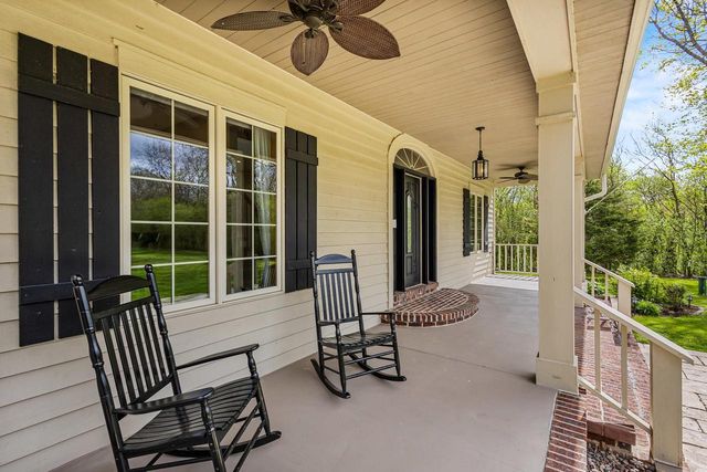 W326N4714 Buckhorn Drive, Nashotah, WI 53058
