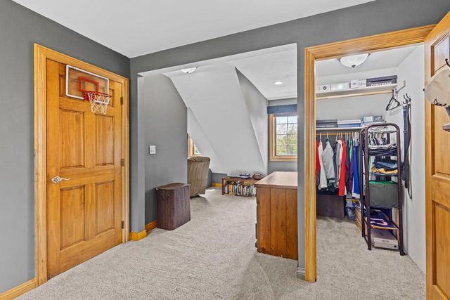 W326N4714 Buckhorn Drive, Nashotah, WI 53058