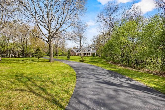W326N4714 Buckhorn Drive, Nashotah, WI 53058