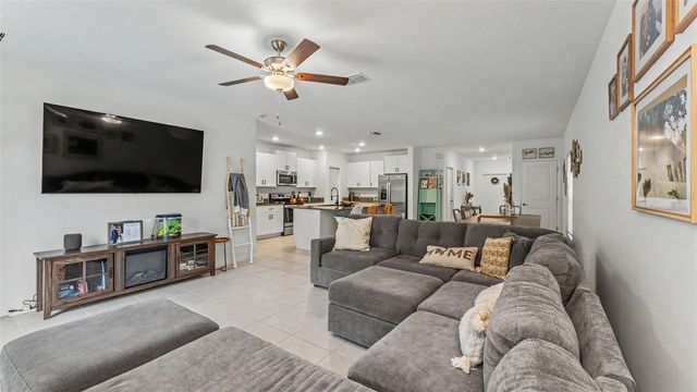 2063 OLD PASTURE LANE, Lakeland, FL 33801