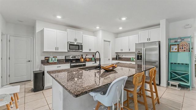 2063 OLD PASTURE LANE, Lakeland, FL 33801