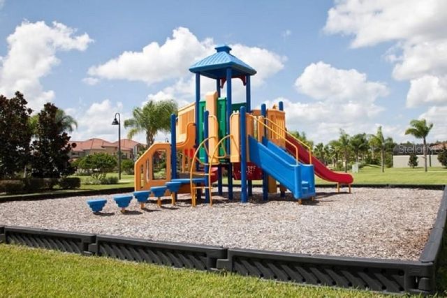 3081 BEACH PALM AVENUE, Kissimmee, FL 34747