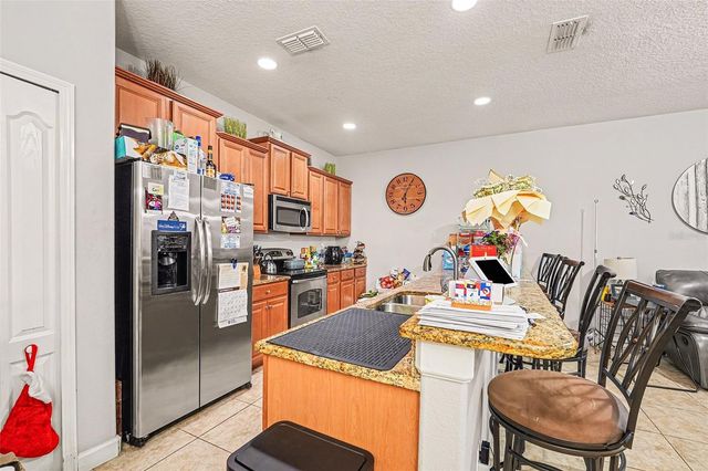 3081 BEACH PALM AVENUE, Kissimmee, FL 34747