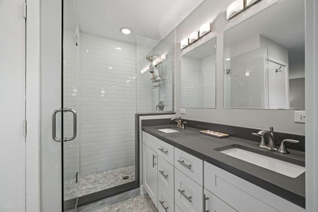3115 Lake Avenue C, Wilmette, IL 60091