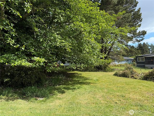 1305 322nd Place, Ocean Park, WA 98640