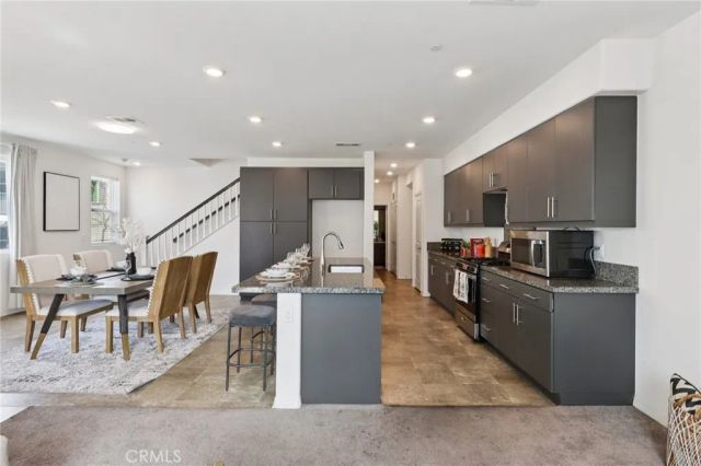 15280 Horizon 2, Fontana, CA 92336