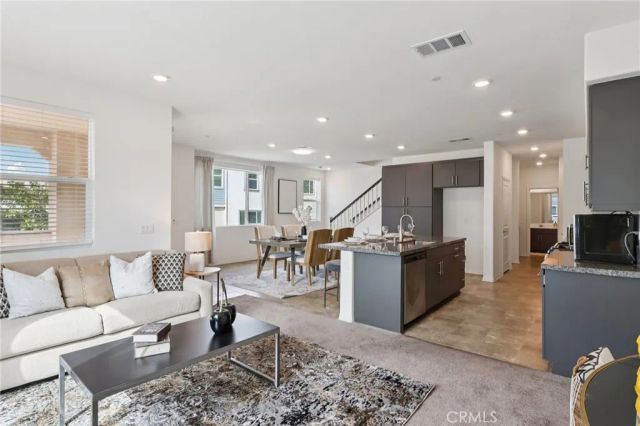 15280 Horizon 2, Fontana, CA 92336